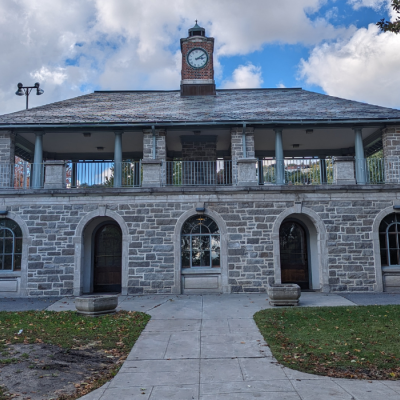 Comfort station at King George Park